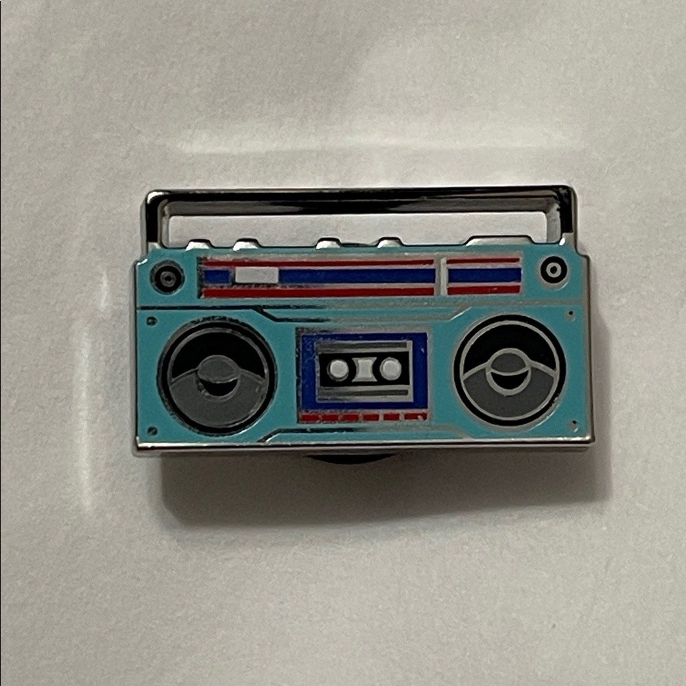✨CROCS “Boombox” Metal Jibbit✨